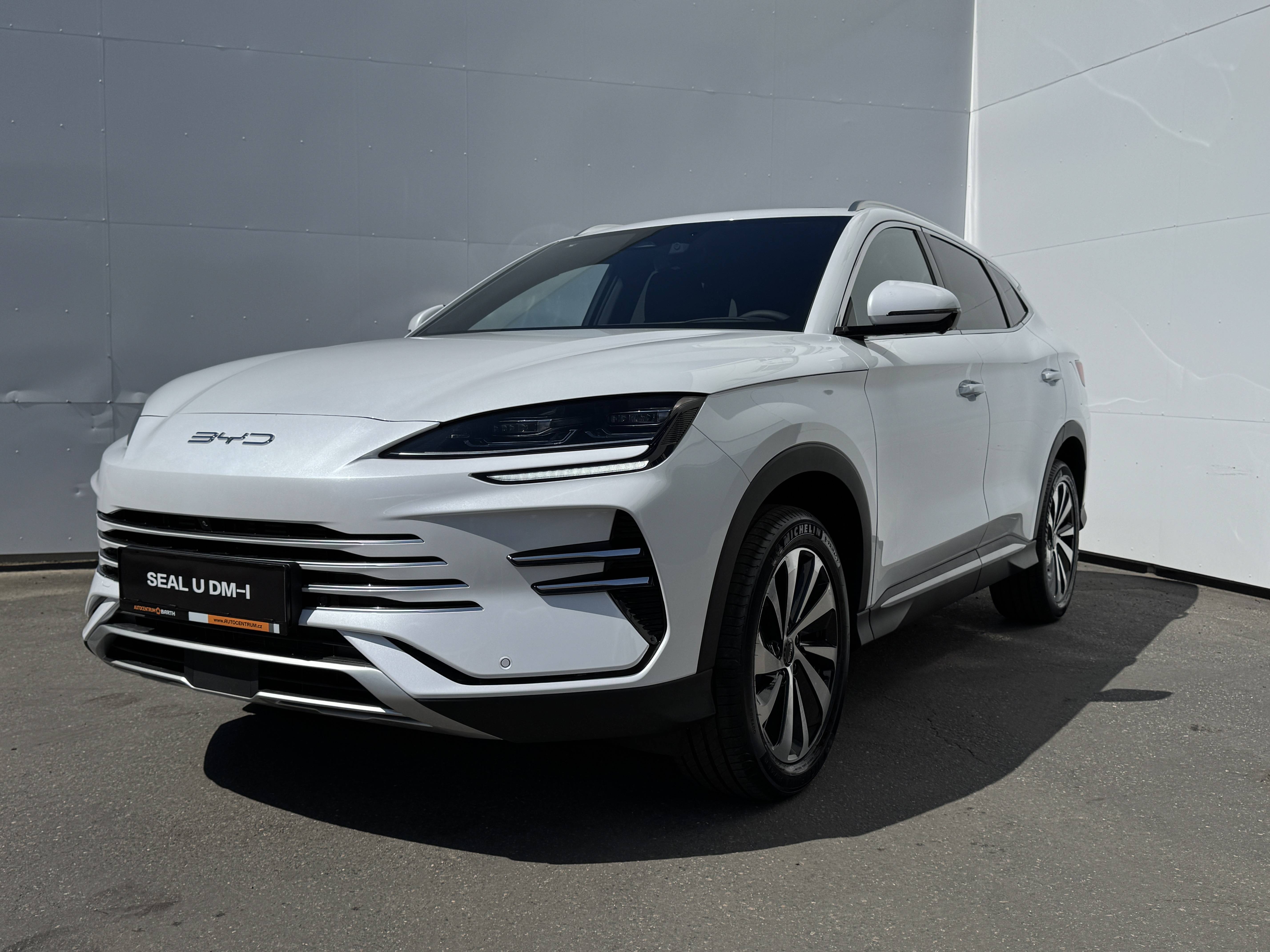 Design AWD 1,5 | Snow bílá