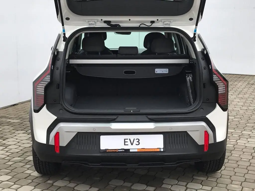 KIA EV3 AIR 81,4 kWh  / 110kW