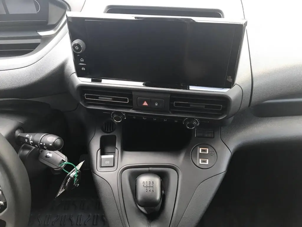 Peugeot Partner Furgon L2 1000 1,5 BlueHDi S&S MAN6 / 75kW