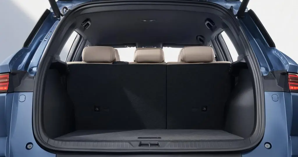 BYD SEALION 5 DM-i Comfort / 156kW