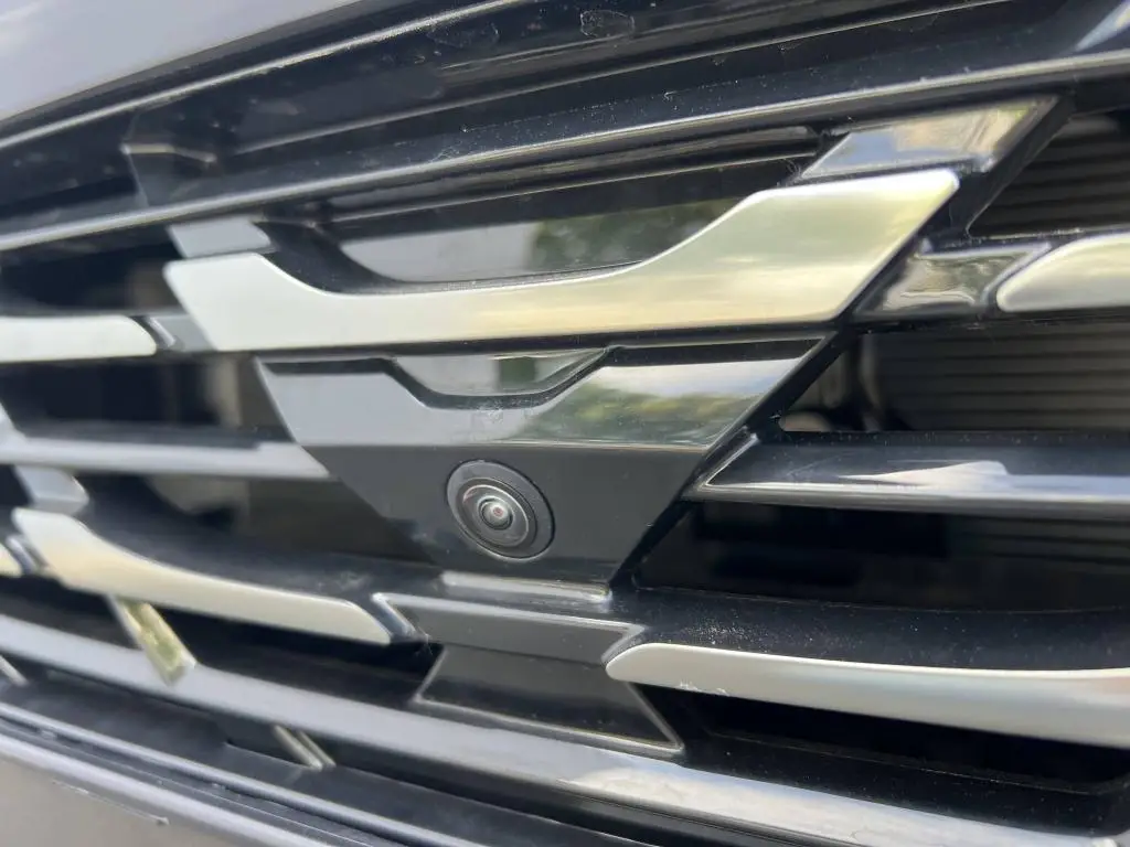 MG HS EXCLUSIVE PHEV 1,5TGI AT / 200kW