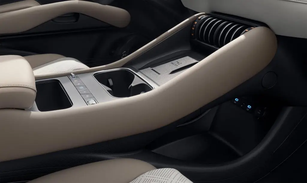 BYD ATTO 3 EVO Excellence AWD / 330 kW