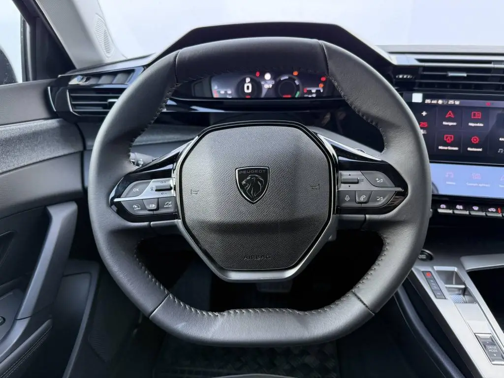 Peugeot 308 SW ALLURE Hybrid  e-DCS6 1.2 / 107kW