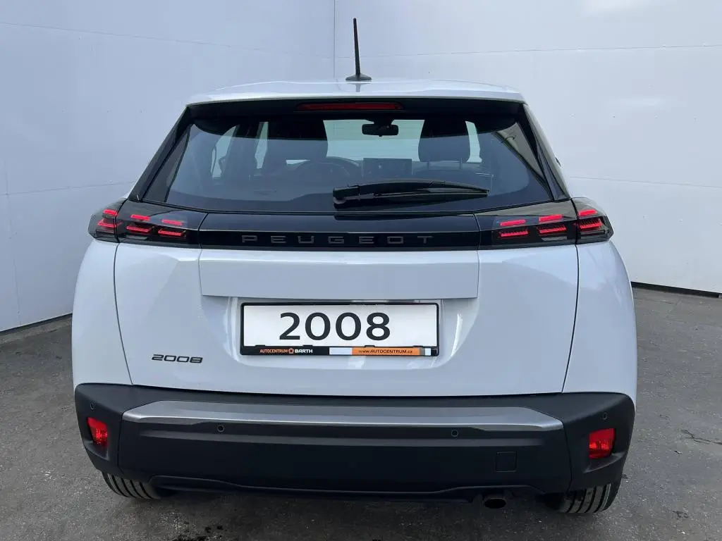 Peugeot 2008 STYLE S&S MAN6 1.2 PureTech / 75kW