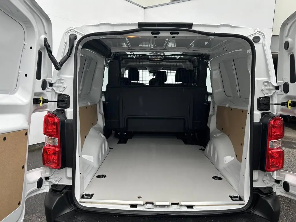 Peugeot Expert Polocombi FLEXI L3 S&S MAN6 2.2 BlueHDi / 110kW