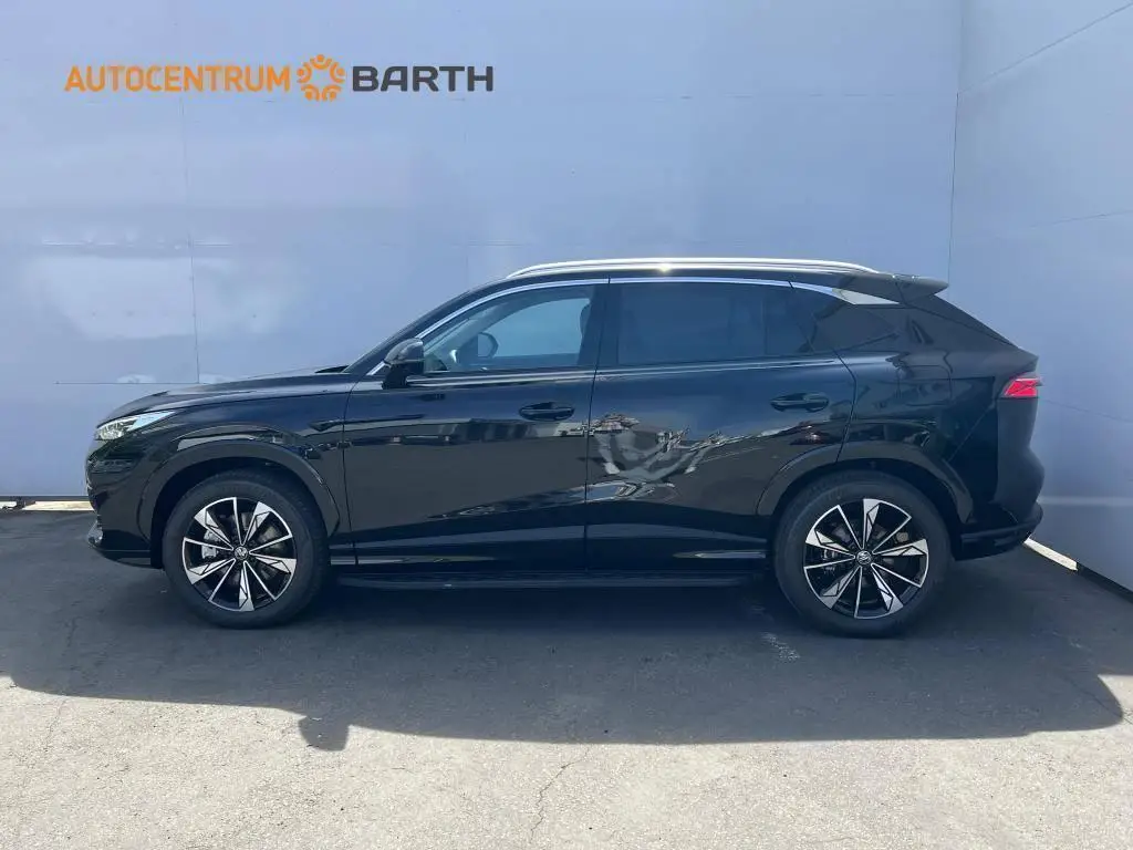 MG HS EXCLUSIVE PHEV 1,5TGI AT / 200kW