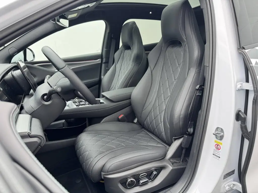 BYD SEALION 7 Excellence AWD 91 kWh  / 390kW