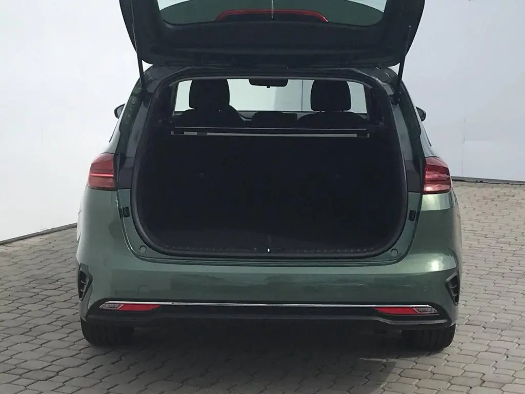 KIA Ceed SW CD SPIN 7DCT 1,5 T-GDi / 103kW