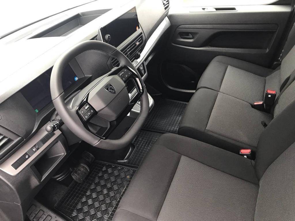 Peugeot Expert L2 MAN6 2,2 BlueHDi / 110kW