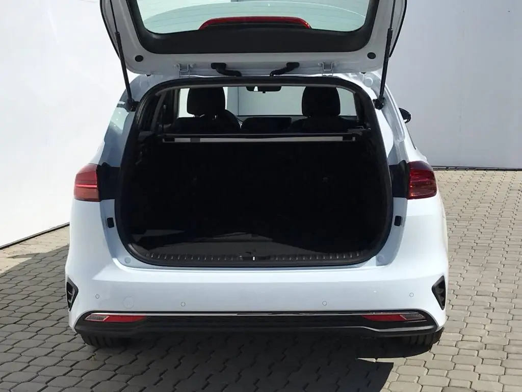 KIA Ceed SW CD SPIN 7DCT 1,5 T-GDi / 103kW