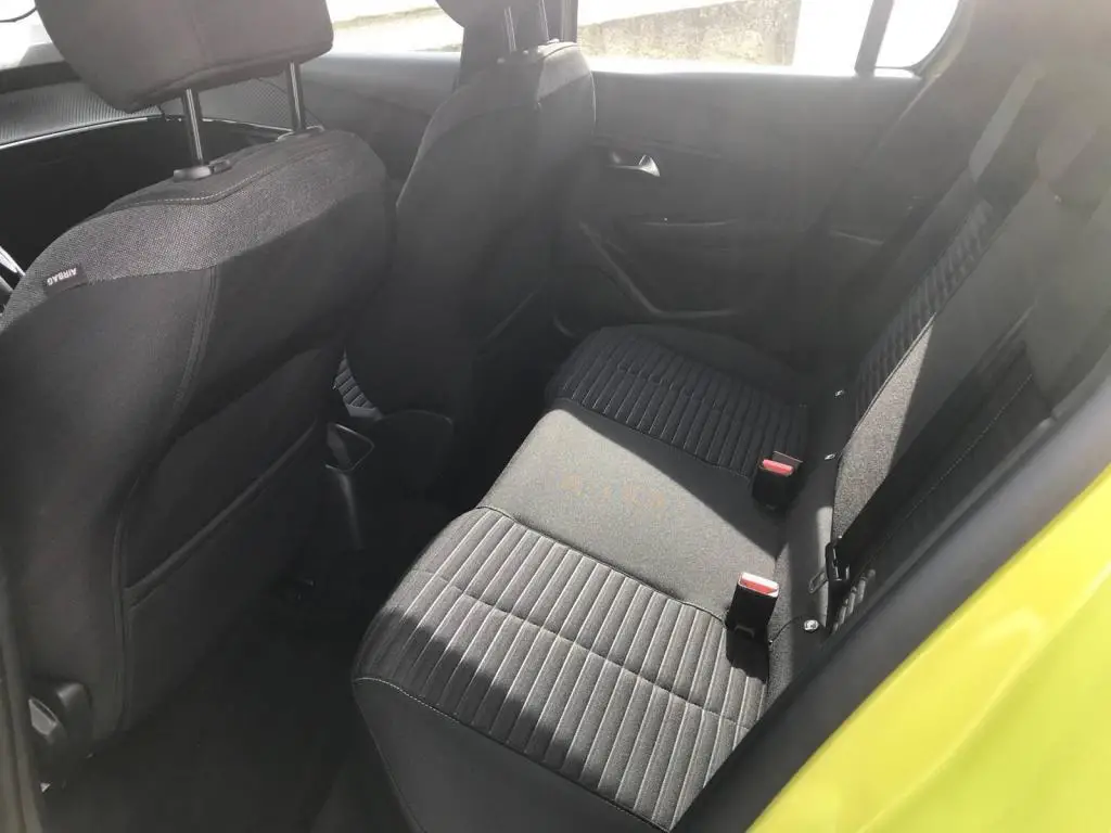 Peugeot 208 STYLE S&S MAN6 1,2 PureTech / 74kW