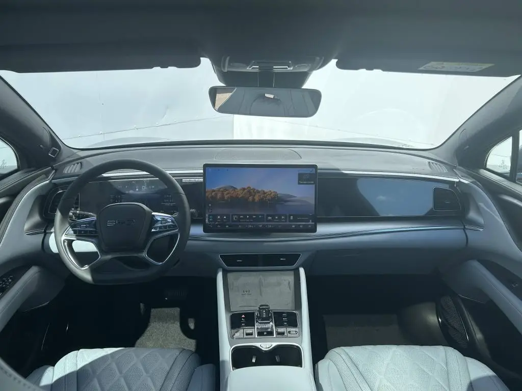 BYD SEALION 7 Excellence AWD 91 kWh  / 390kW
