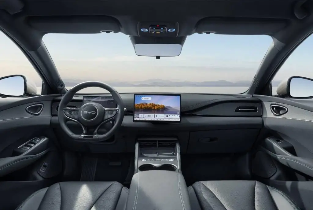 Kopie: BYD SEAL 6 DM-i Touring Comfort Lite 1,5 / 156 kWh