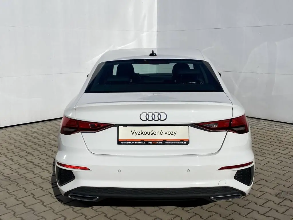 Audi A3 Limuzína S-line 2,0TDI / 110kW