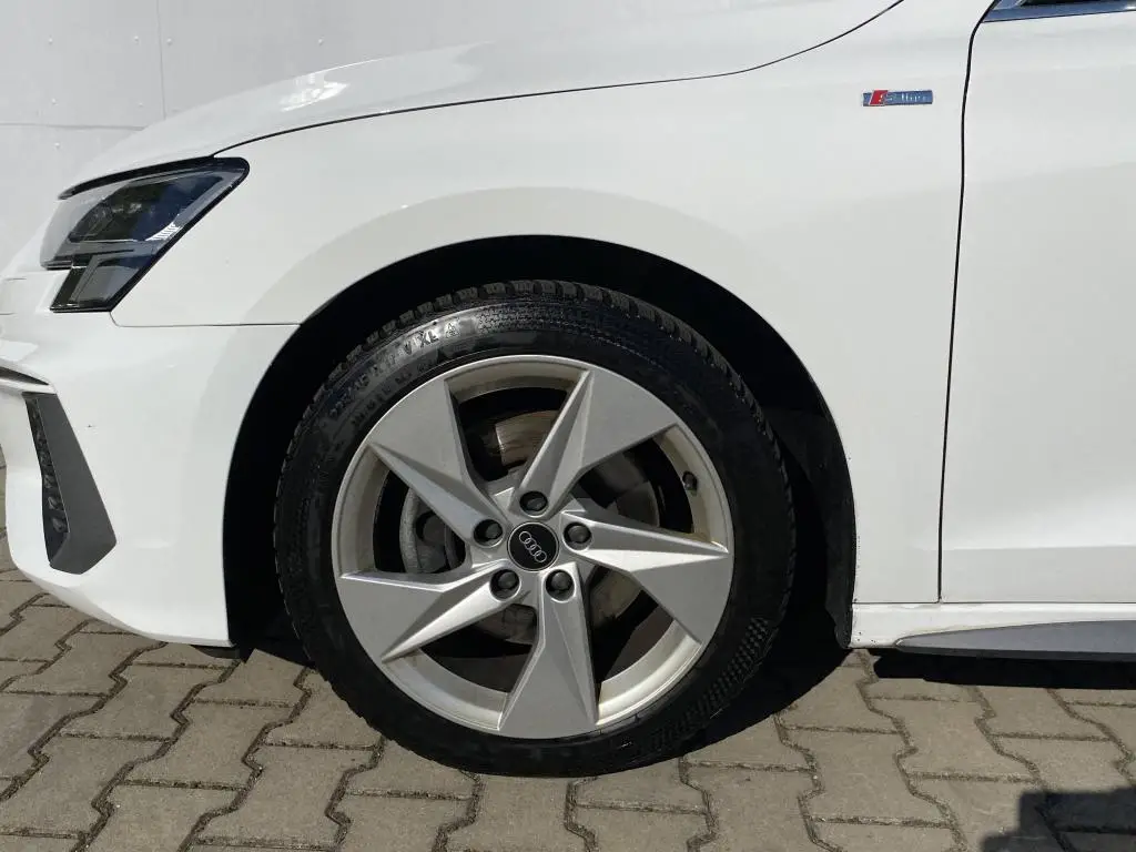 Audi A3 Limuzína S-line 2,0TDI / 110kW