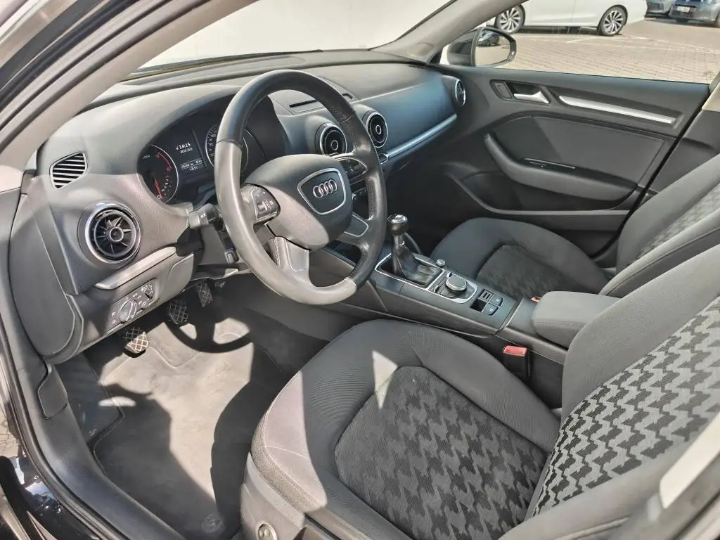 Audi A3 Sportback 6MP 1,6TDI / 77kW