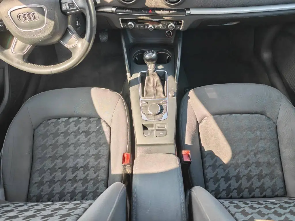 Audi A3 Sportback 6MP 1,6TDI / 77kW