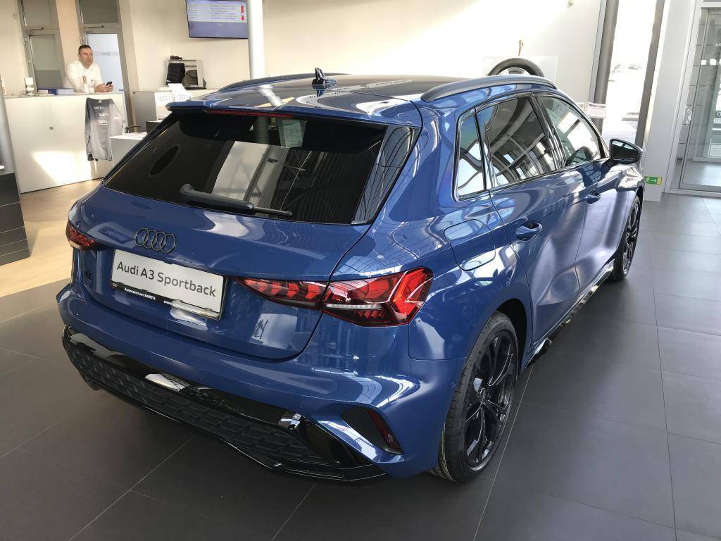 Audi A3 Sportback S line ST7 1,5TFSI  / 110kW