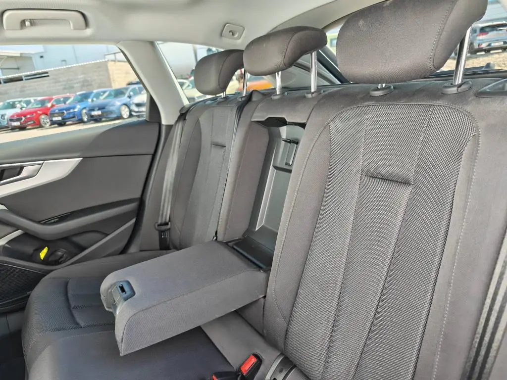 Audi A4 Allroad Quattro ST7 2,0TDI  / 150kW