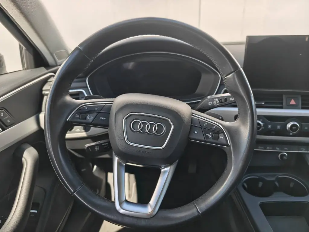 Audi A4 Allroad Quattro ST7 2,0TDI  / 150kW
