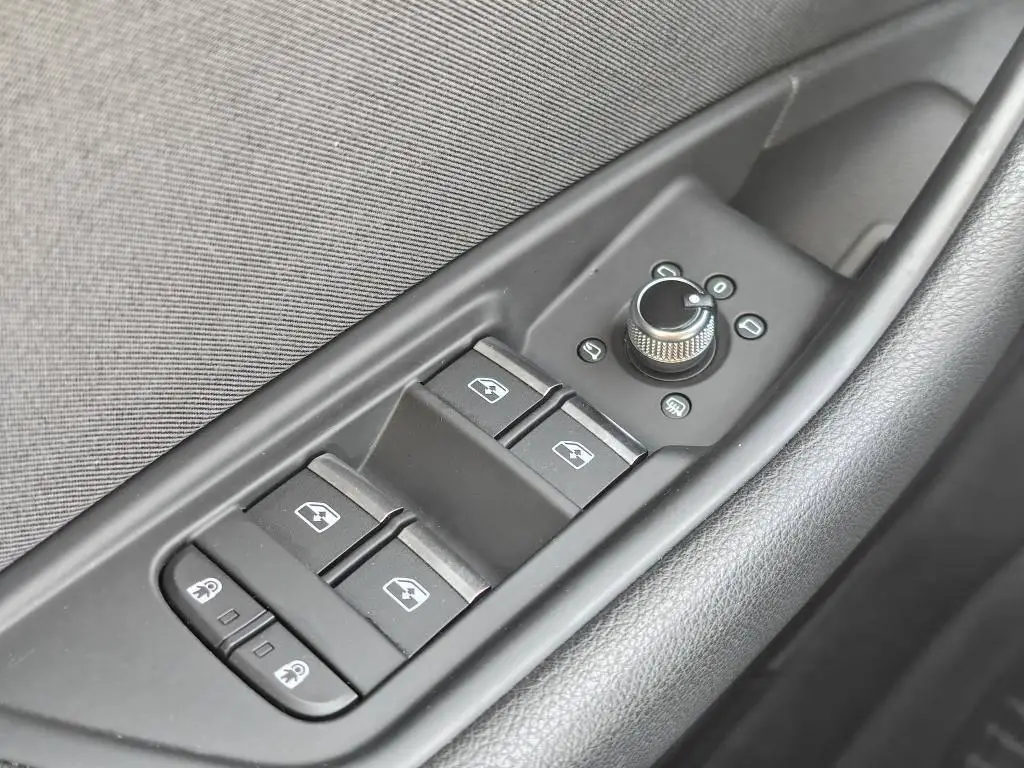 Audi A4 Avant 35 Advanced 35 7ST 2,0TFSI / 110kW