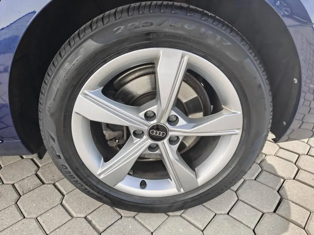 Audi A4 Avant 35 Advanced 35 7ST 2,0TFSI / 110kW
