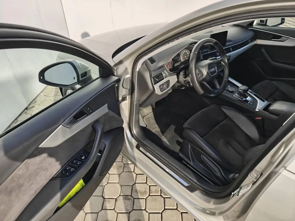 Audi A4 Avant  Quattro 2,0TDI  / 140kW