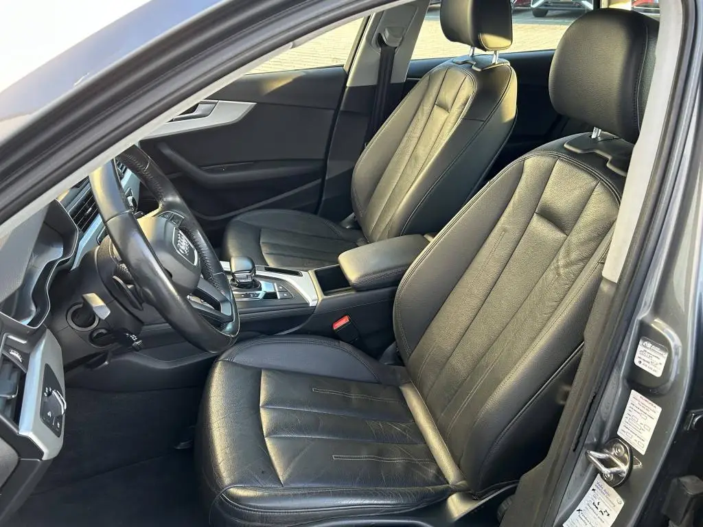 Audi A4 Avant  Quattro 2,0TDI  / 140kW