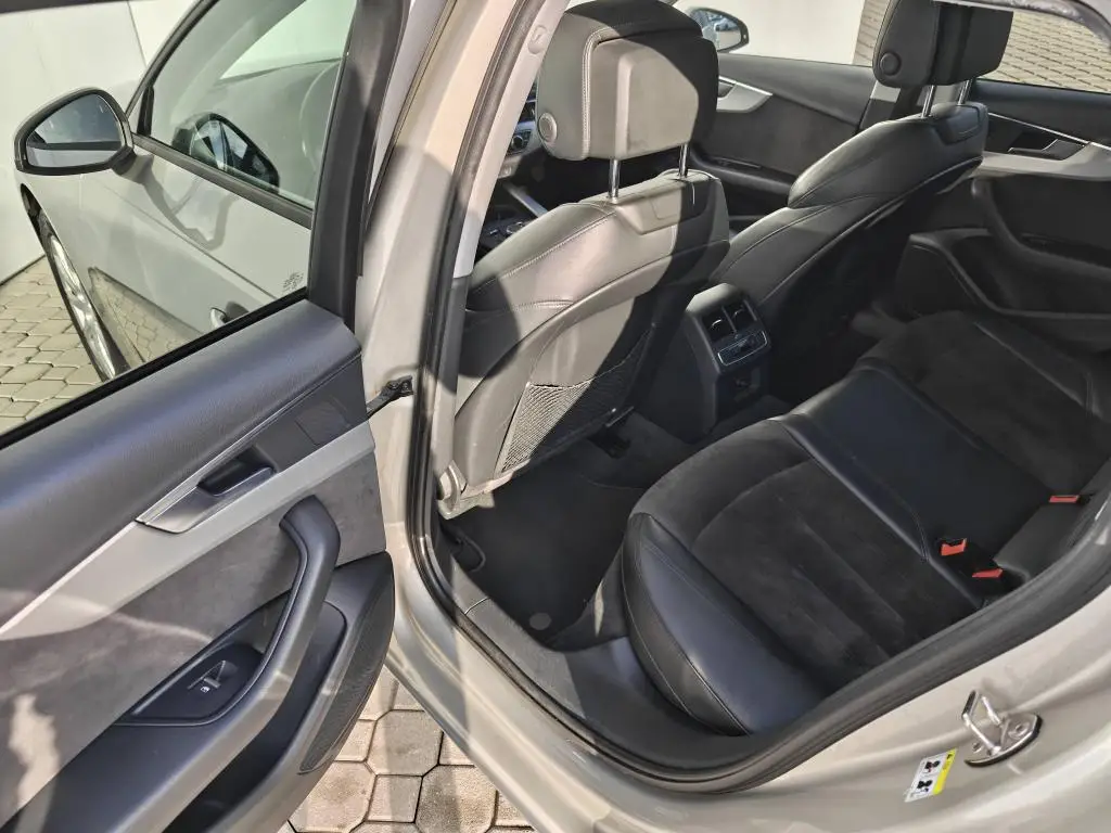 Audi A4 Avant  Quattro 2,0TDI  / 140kW