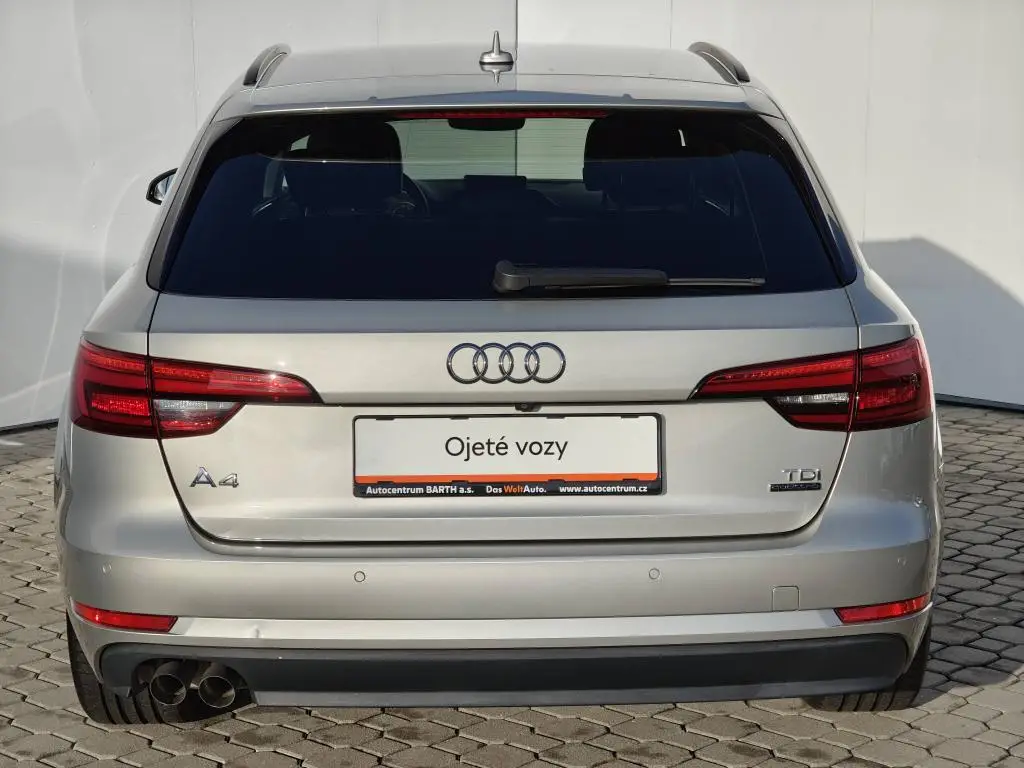 Audi A4 Avant  Quattro 2,0TDI  / 140kW