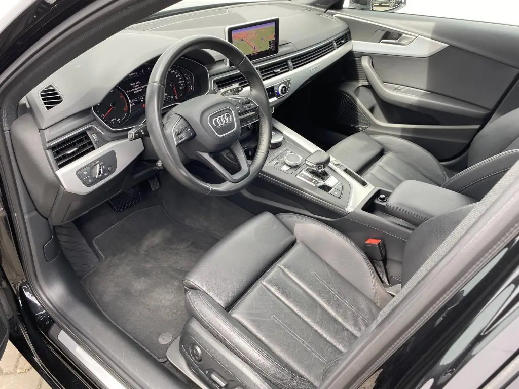 Audi A4 Avant  Quattro 2,0TDI  / 140kW
