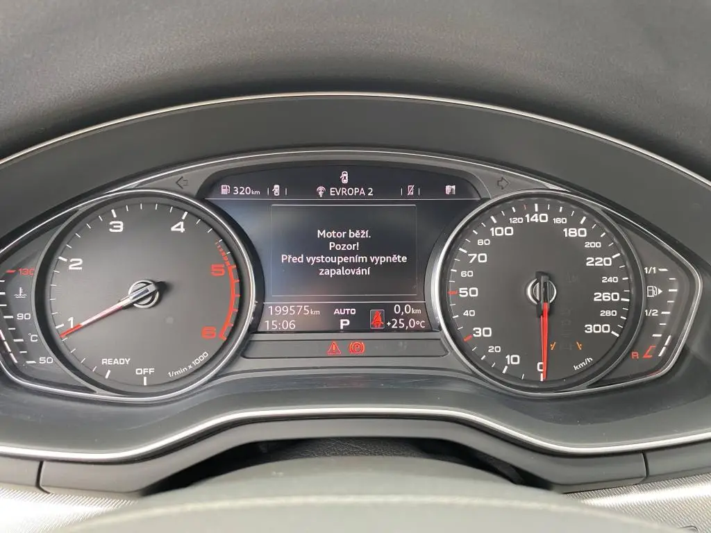 Audi A4 Avant  Quattro 2,0TDI  / 140kW