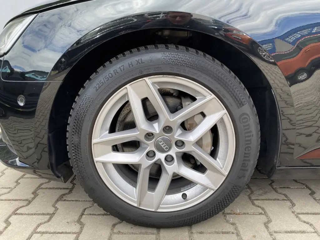Audi A4 Avant  Quattro 2,0TDI  / 140kW