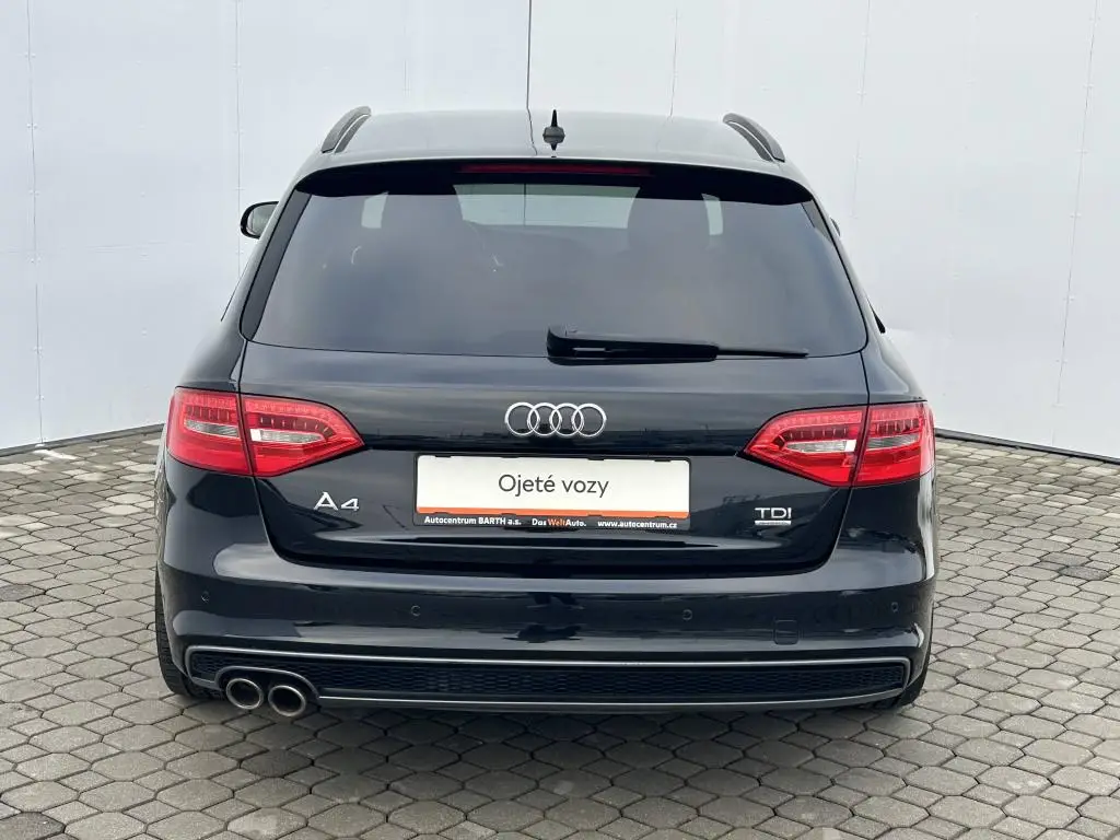 Audi A4 Avant Quattro S-Line 2,0TDI / 130kW
