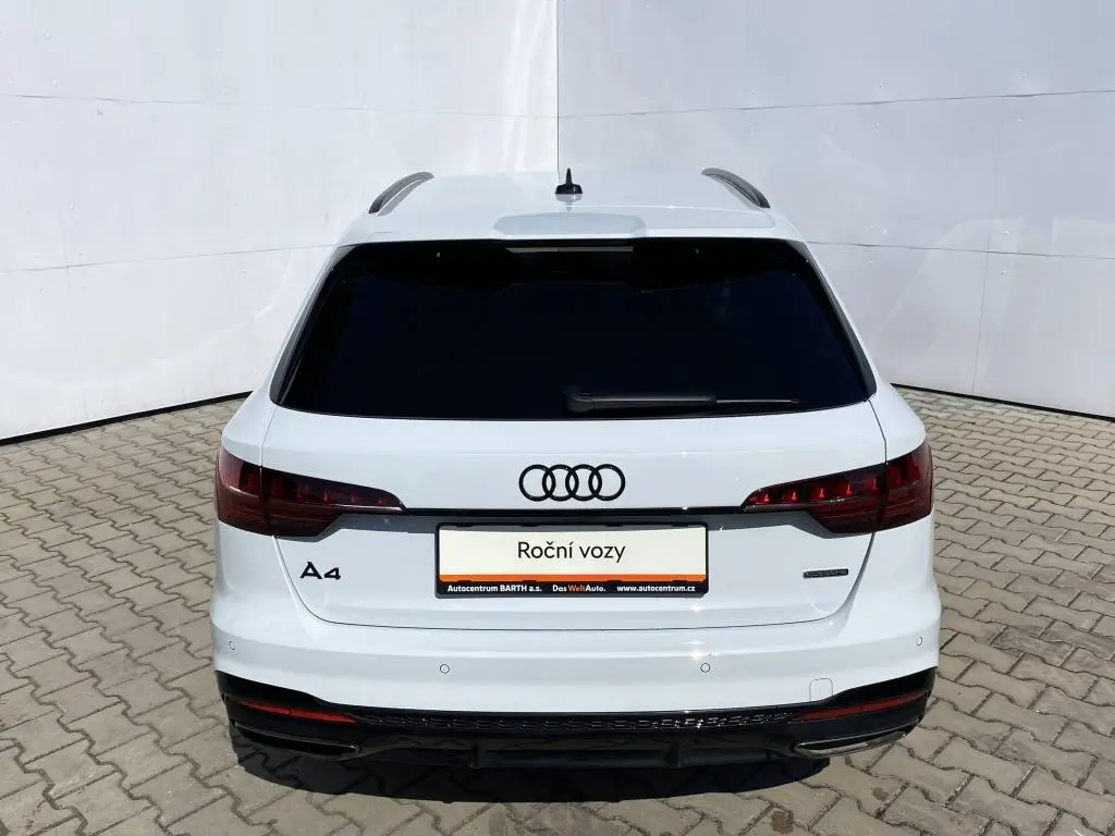 Audi A4 Avant Sline 7ST Quattro 2,0TDI  / 150kW