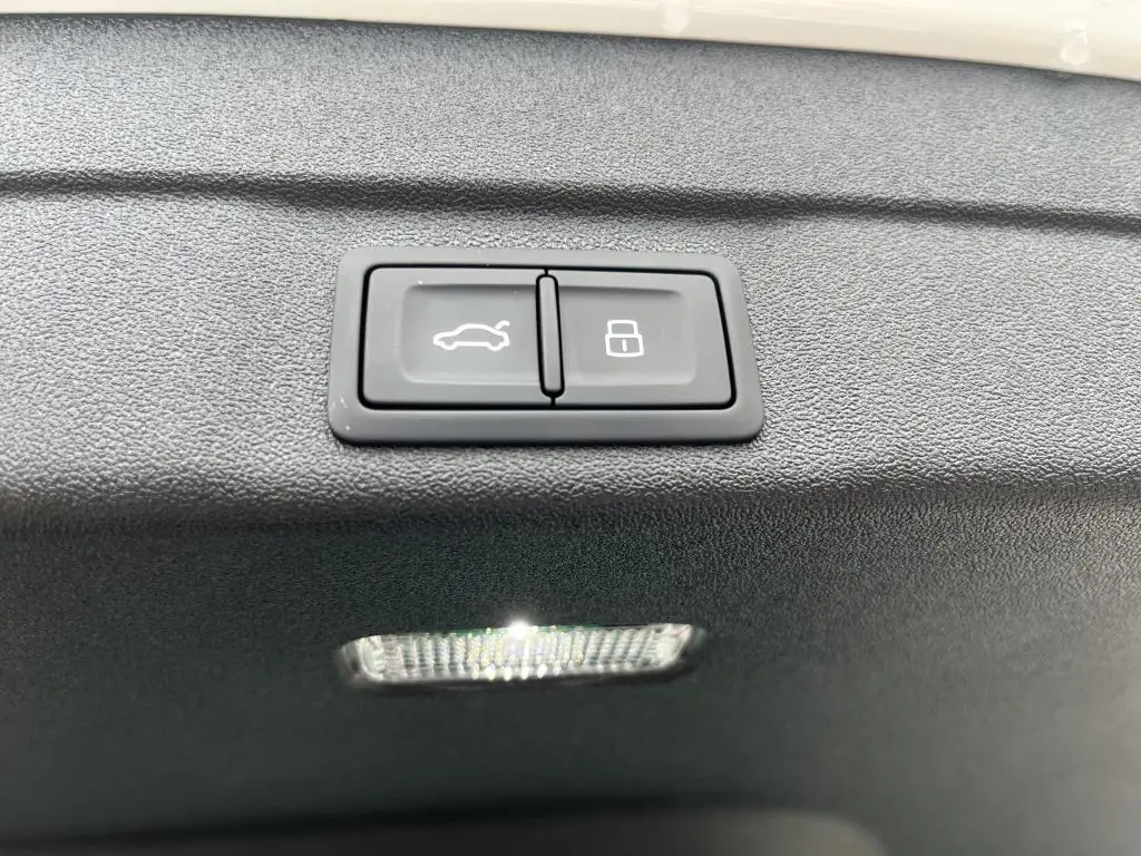 Audi A5 Avant quattro 7STR 2,0TDI / 150kW