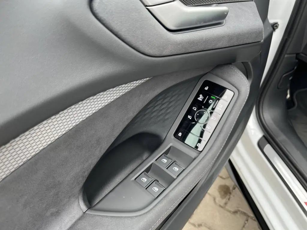 Audi A5 Avant quattro 7STR 2,0TDI / 150kW