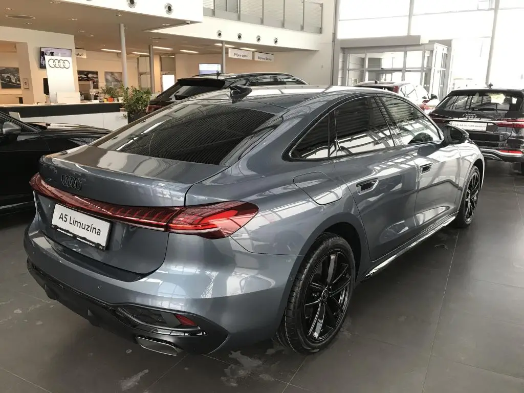 Audi A5 Limuzína 7STR 2,0TFSI / 150kW