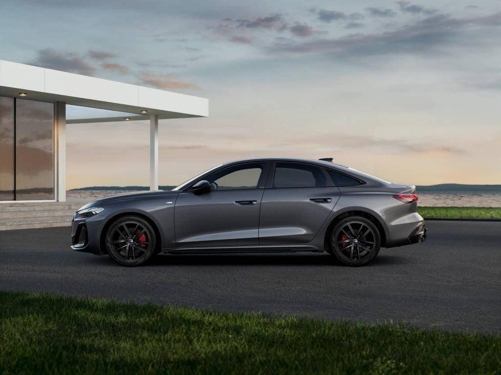 Audi A5 Limuzína quattro 7STR 2,0TFSI / 150kW