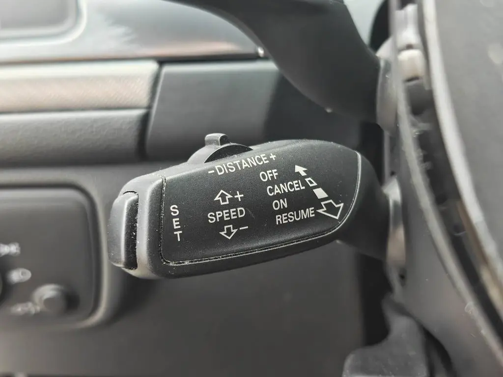 Audi A6 allroad quattro  ASB / 200kW