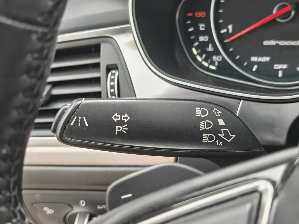 Audi A6 allroad quattro  ASB / 200kW
