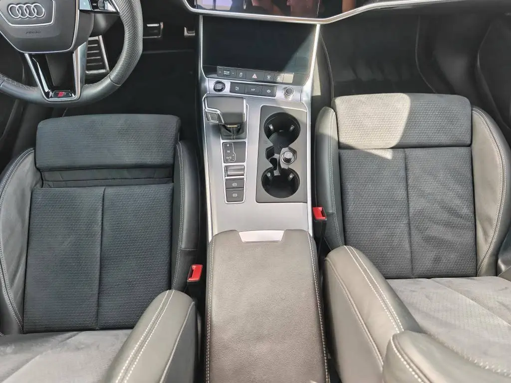 Audi A6 Avant 40 Sline quattro ST7 2,0TDI / 150kW