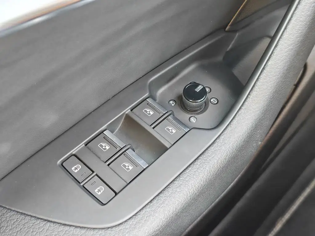 Audi A6 Avant 40 Sline quattro ST7 2,0TDI / 150kW