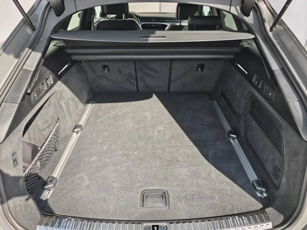 Audi A6 Avant 40 Sline quattro ST7 2,0TDI / 150kW