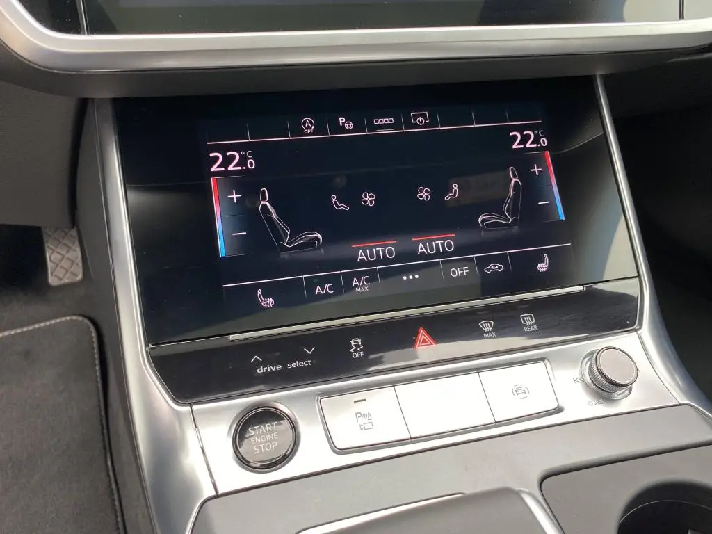 Audi A6 Avant 40 Sline quattro ST7 2,0TDI / 150kW