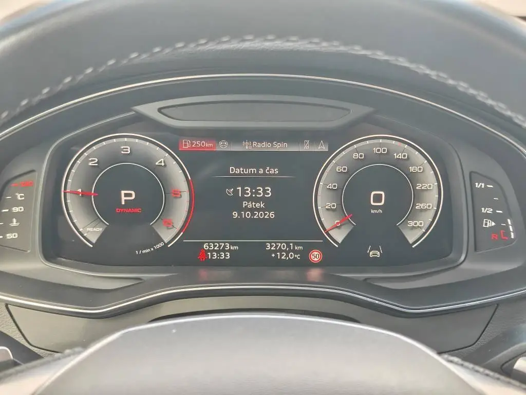 Audi A6 Avant 40 Sline ST7 2,0TDI / 150kW