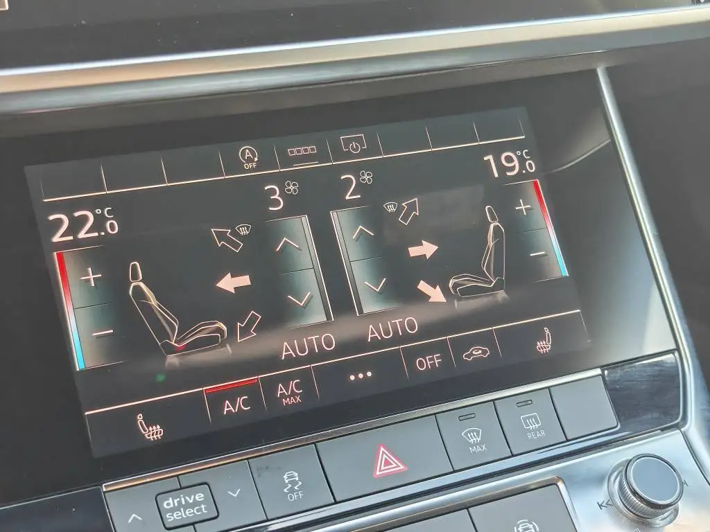 Audi A6 Avant 40 Sline ST7 2,0TDI / 150kW