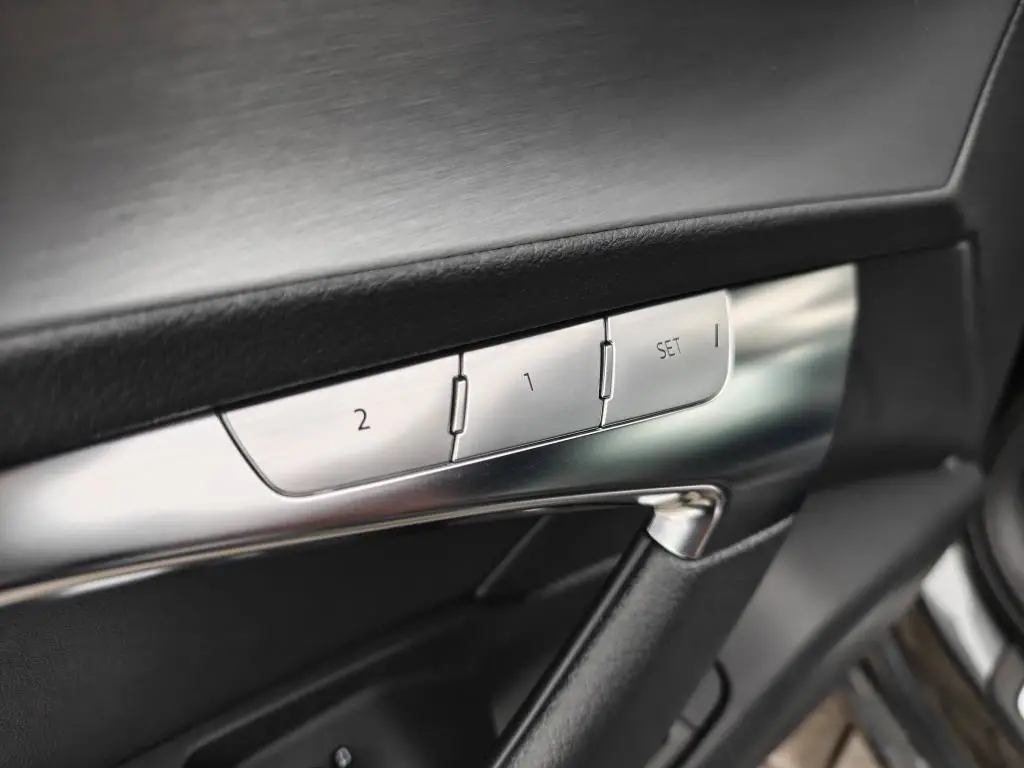 Audi A6 Avant 45 Sport Quattro 7ST 3,0TDI / 180kW