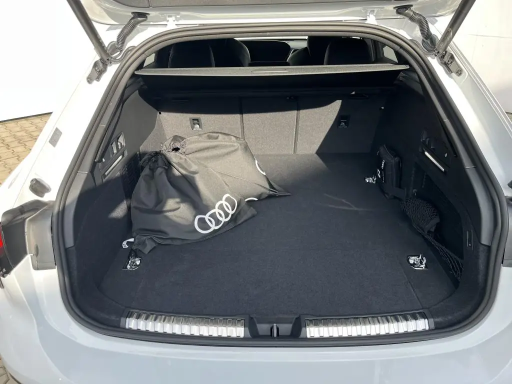 Audi A6 Avant A6 e-hybrid Quattro 2,0TFSI / 270kW