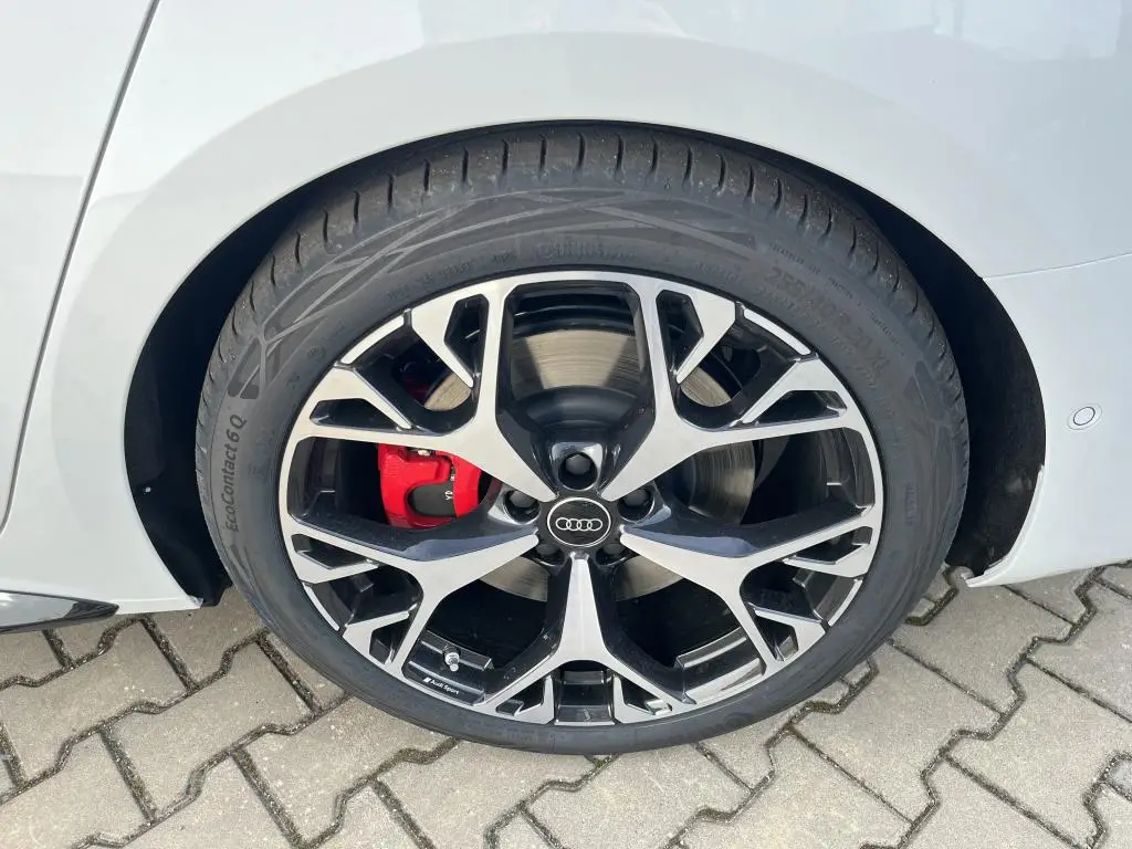 Audi A6 Avant A6 e-hybrid Quattro 2,0TFSI / 270kW